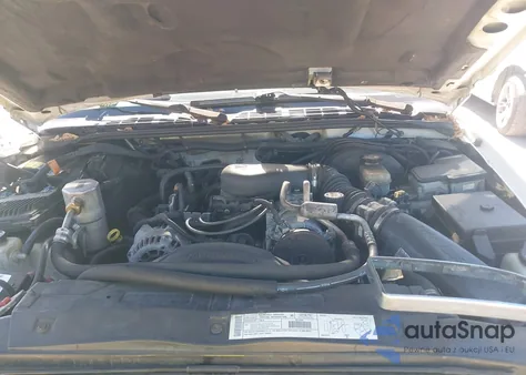 2000 Chevrolet Blazer Ls z USA, uszkodzony, nr VIN 1GNDT13W2Y2323228